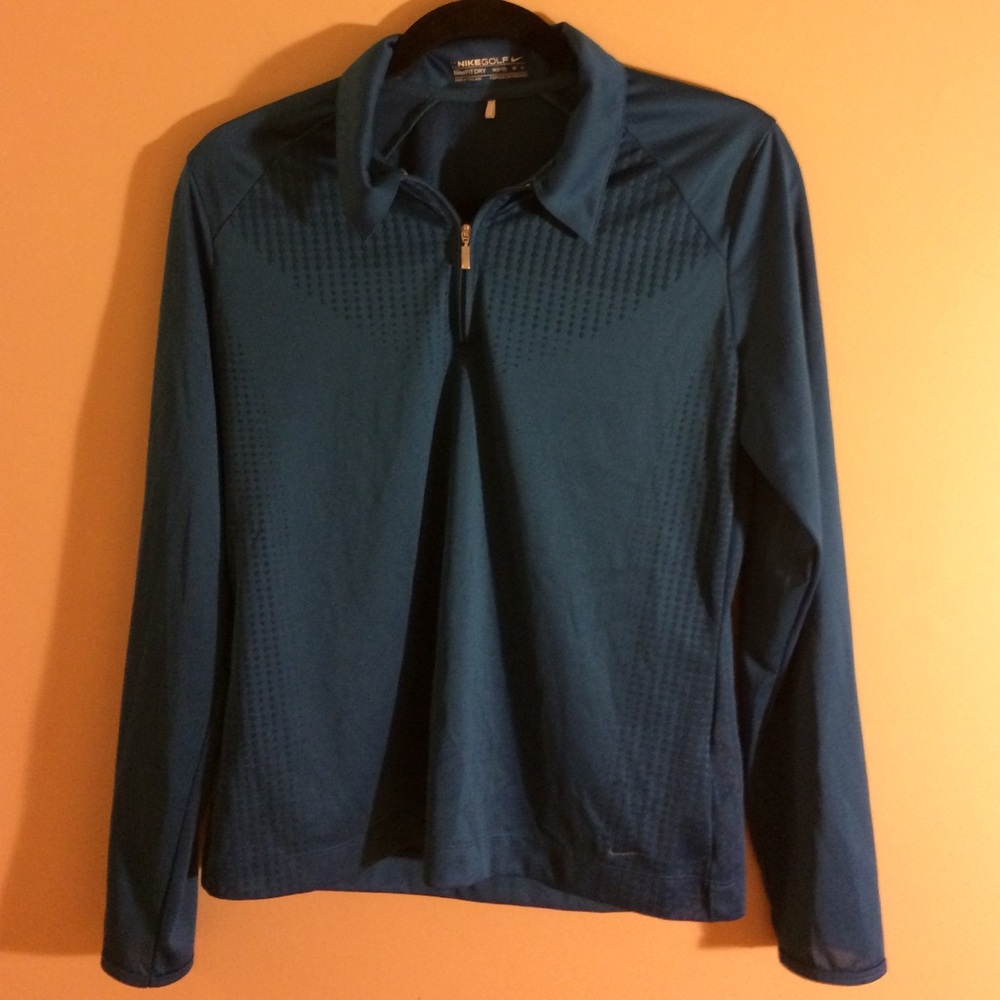 Nike golf 1/4 zip shirt size medium